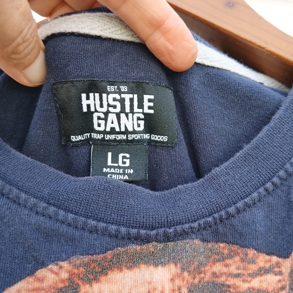 Hustle Gang Graphic T-Shirt Bear Girl Large - Picture 2 of 7